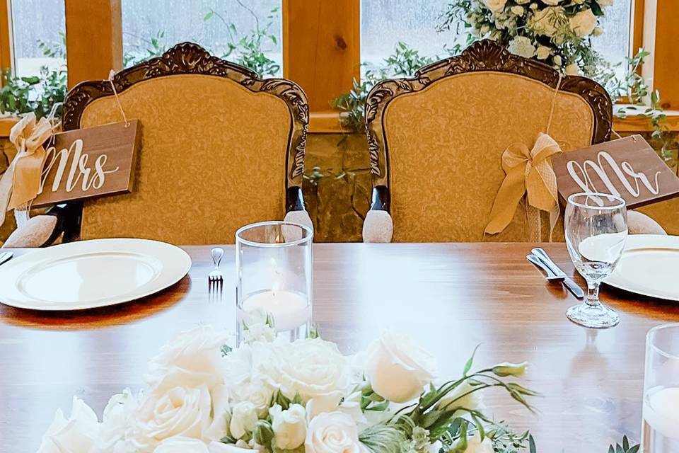 Sweetheart table