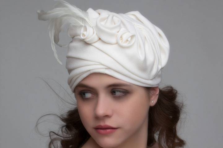 wool crepe turban with roses