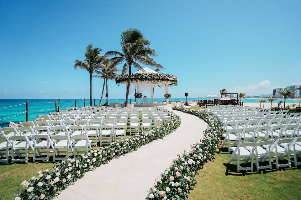 Cliff Gazebo