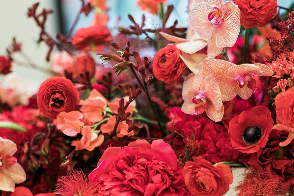 Red tablescape