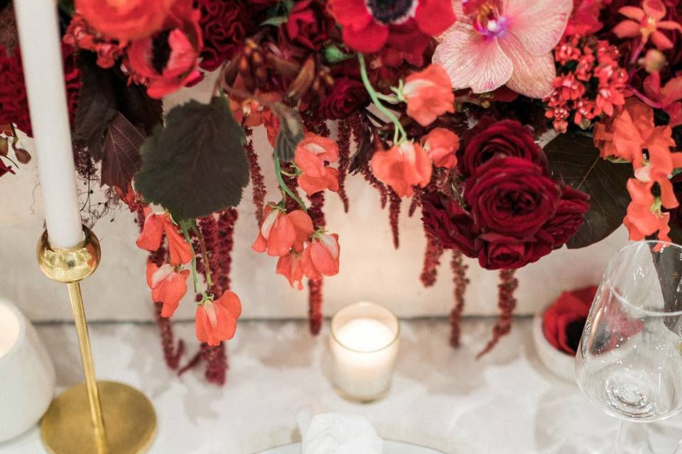 Red wedding flowers