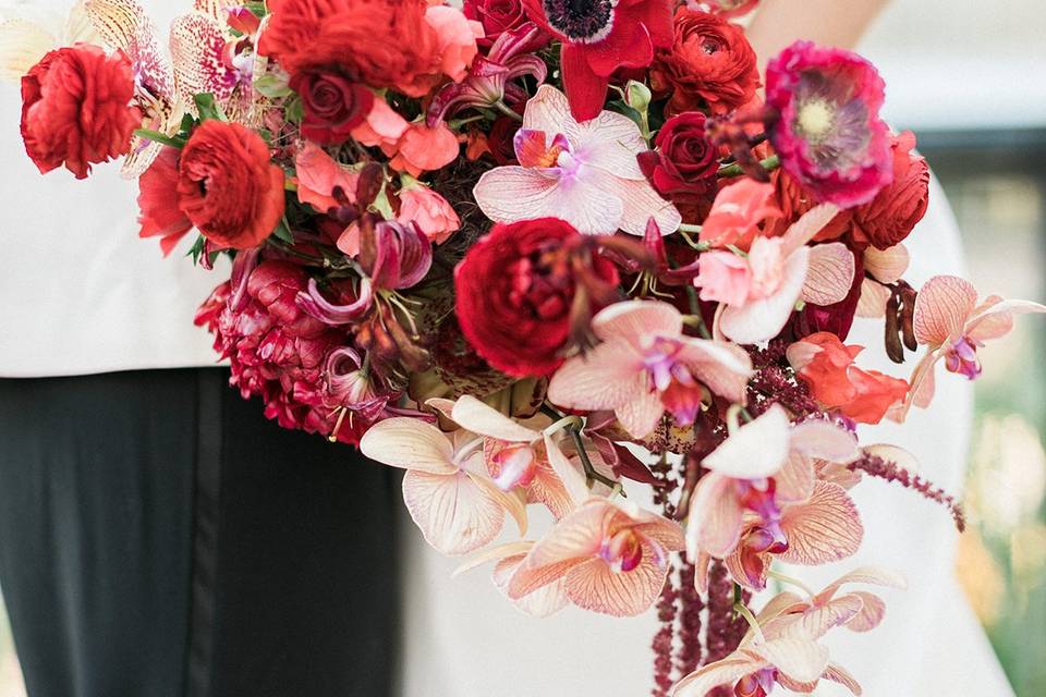 Red bridal bouquet