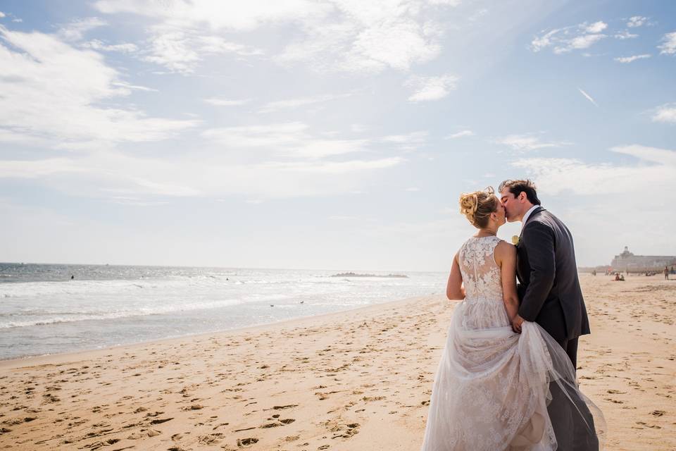 Sandy beach wedding - Kaylyn Ivy Photography