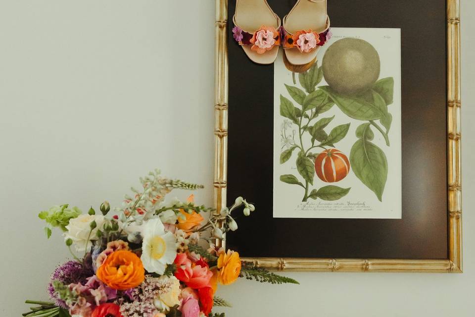 Shoes and bouquet