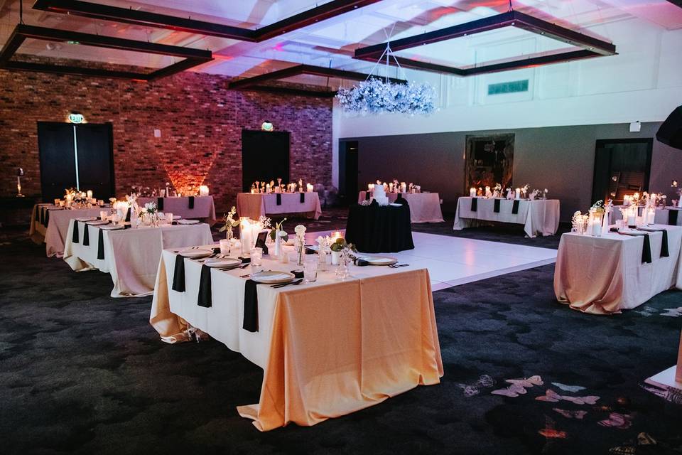 Micro wedding dinner