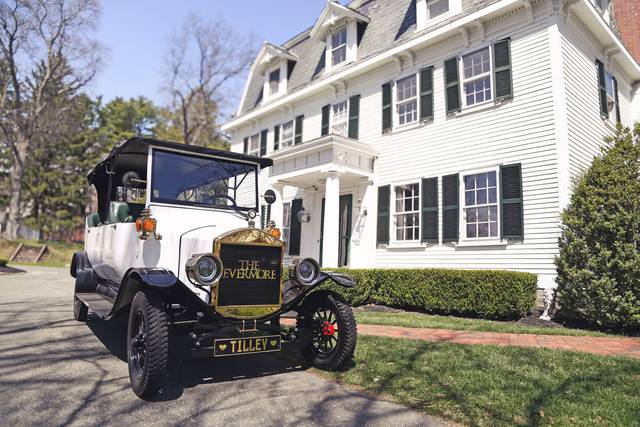 Tilley-1920's Carriage Car