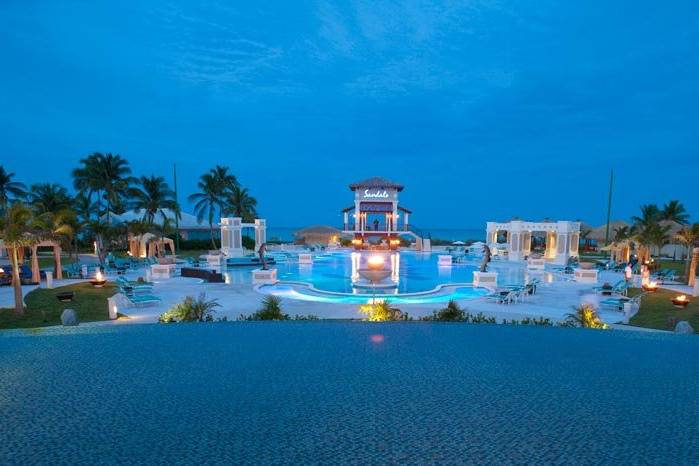 Sandals Emerald Bay
