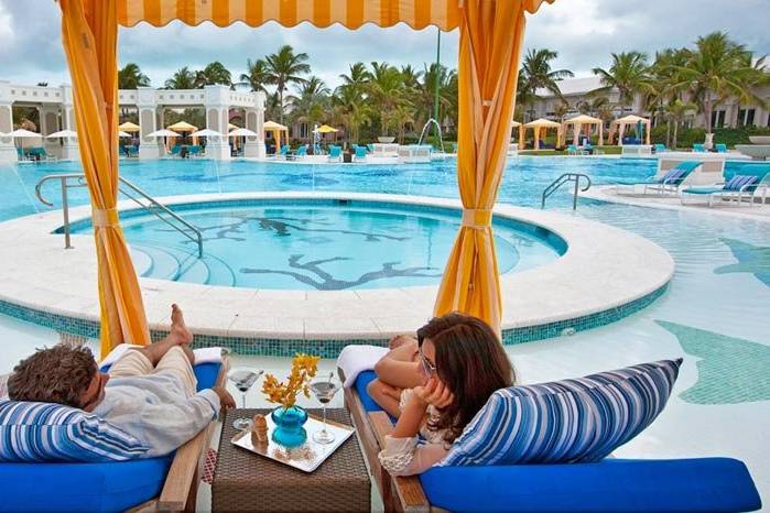 Sandals Emerald Bay