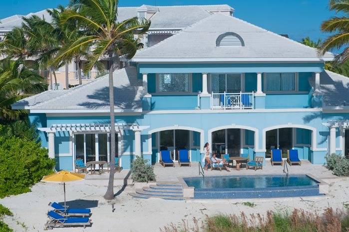 Sandals Emerald Bay