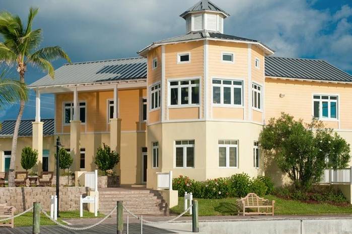 Sandals Emerald Bay
