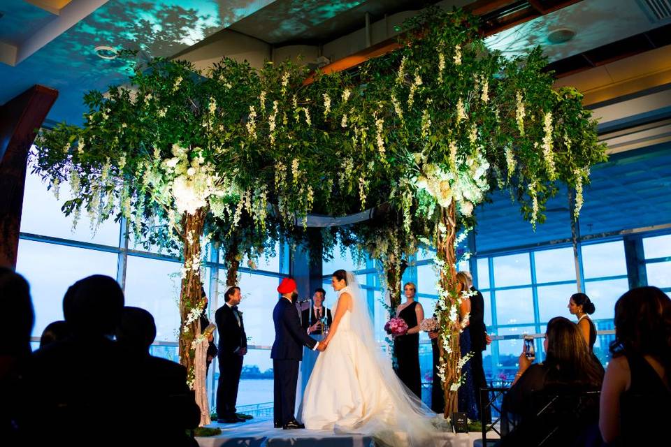 Tara m. Events