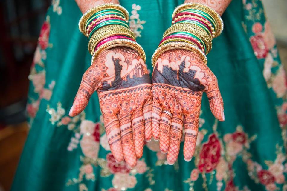 Bride's henna tattoo