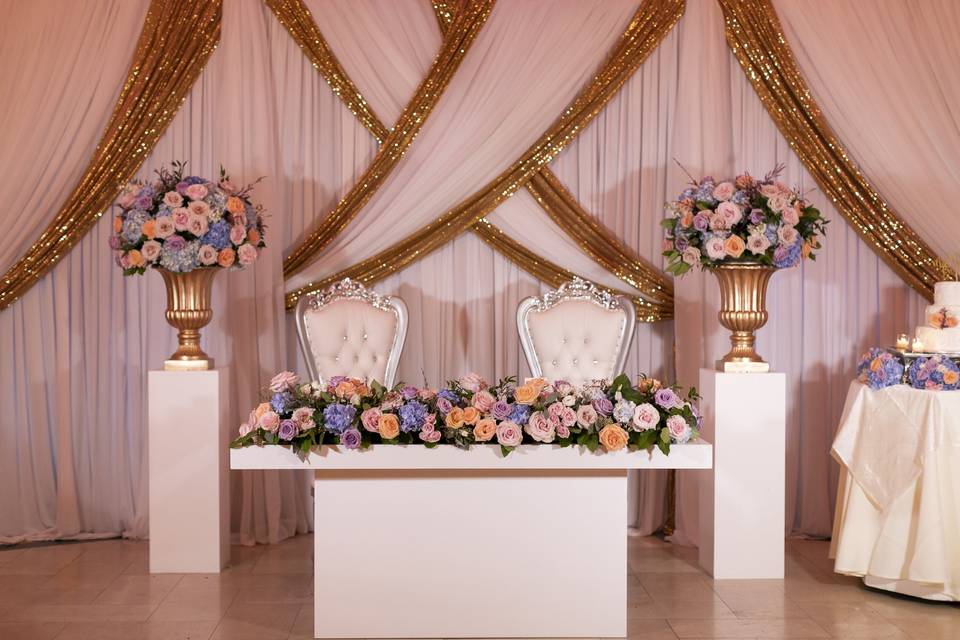 S+L Sweetheart Table