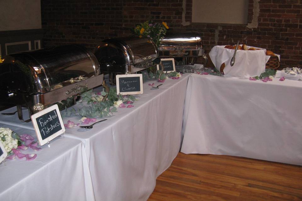 Laurenda's Family Restaurant & Catering