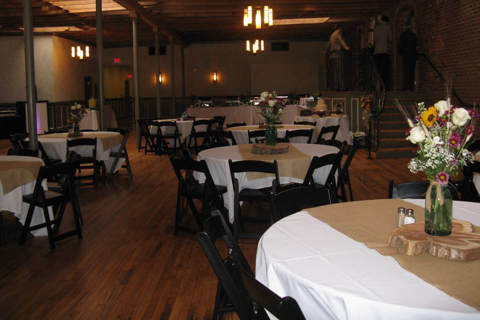 Laurenda's Family Restaurant & Catering