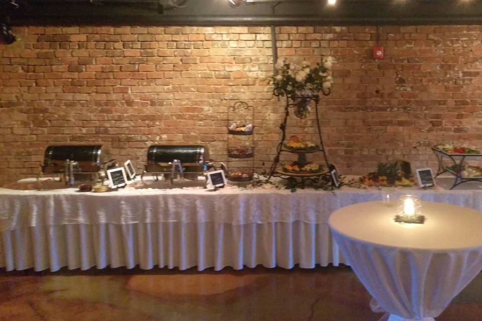 Laurenda's Family Restaurant & Catering