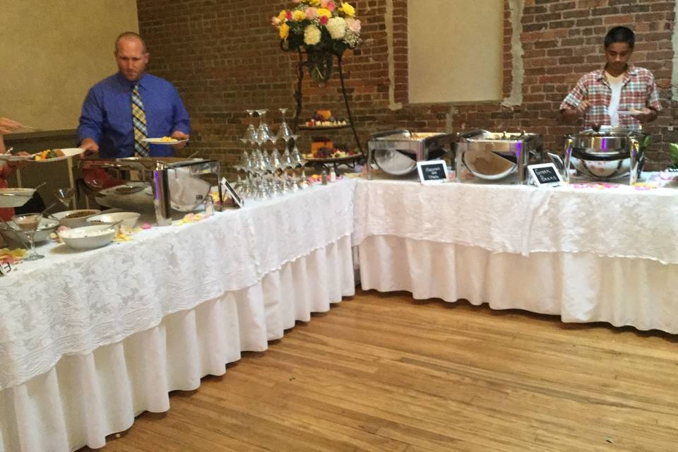 Laurenda's Family Restaurant & Catering