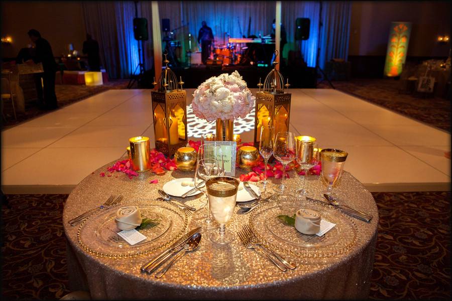A beautiful sweetheart table to be sure.