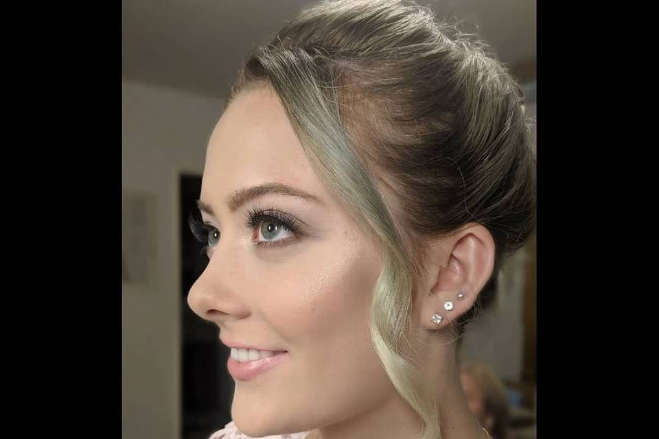 Makeup by Chelsea Lynn