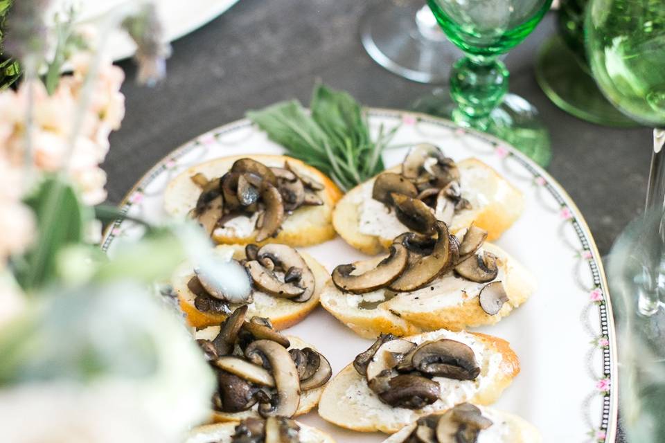 Mushroom and goat's cheese appetizer