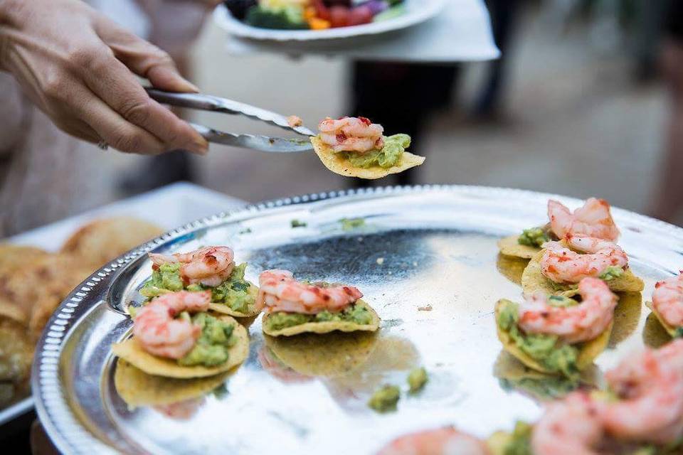 Guacamole and shrimp bites