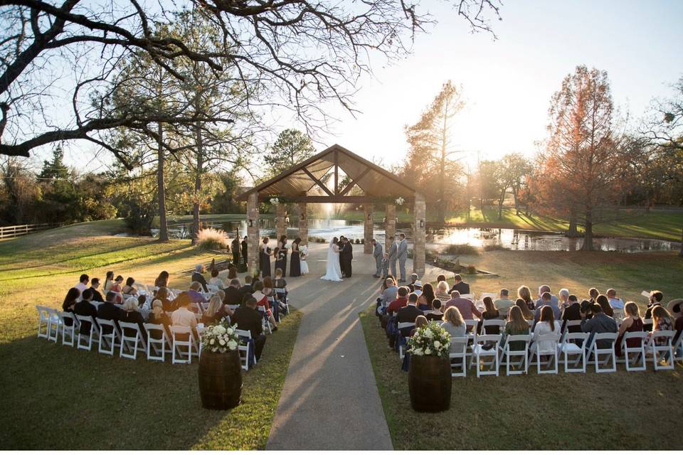 Outdoor ceremony