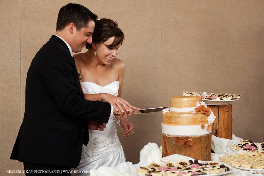 Cutting the cake