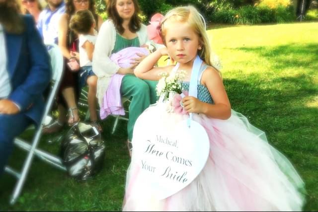 Flower girl