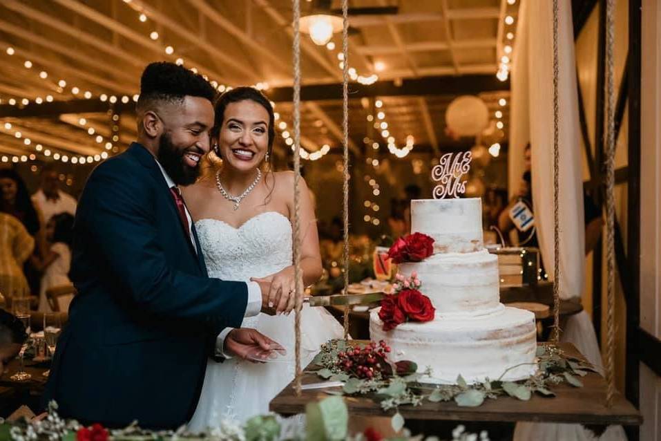 Cutting the cake