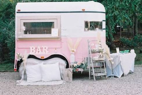 Vintage bar and photo booth