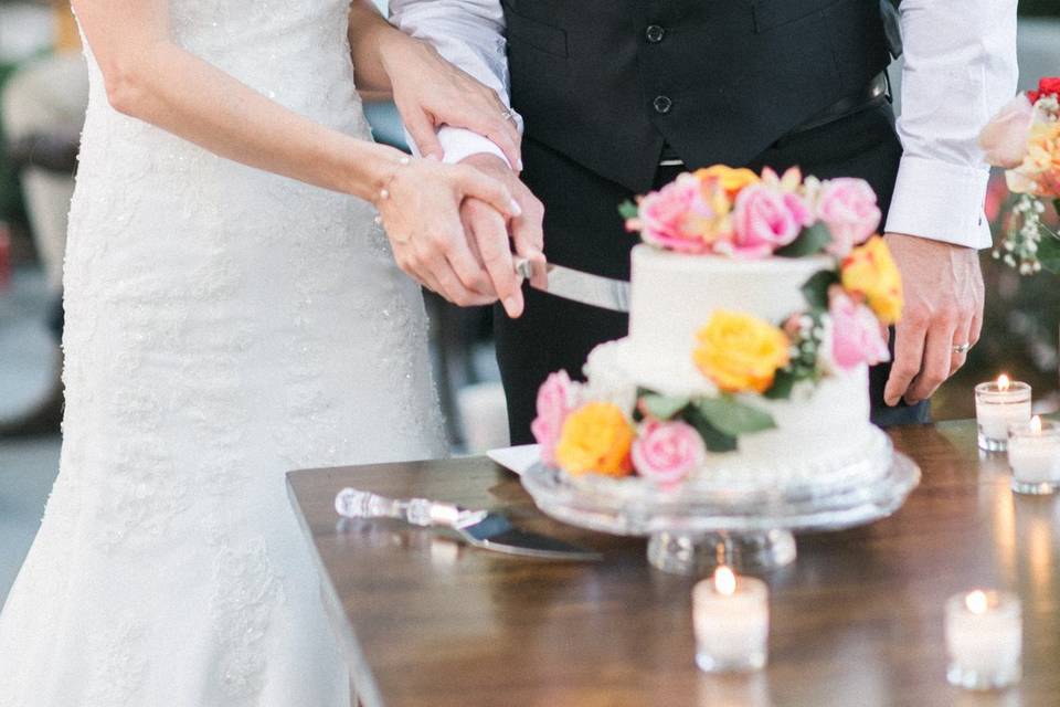 Cake cutting