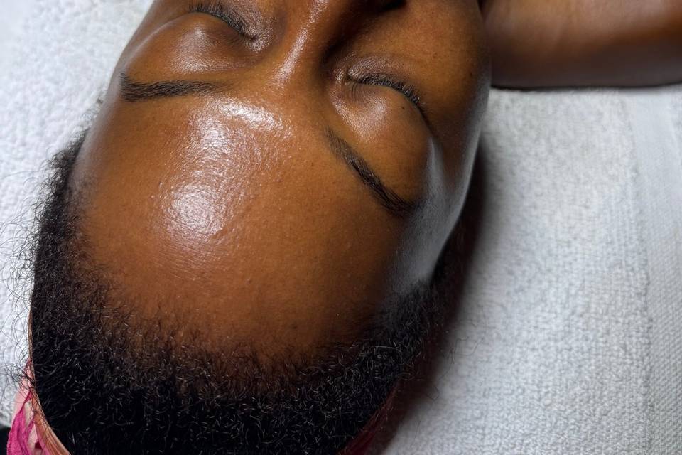 Brightening facial