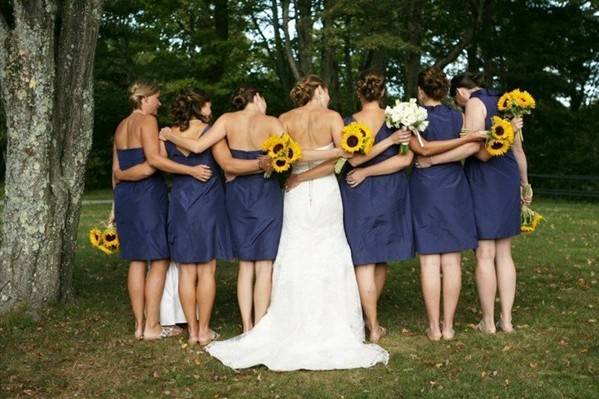 Bride & bridesmaids