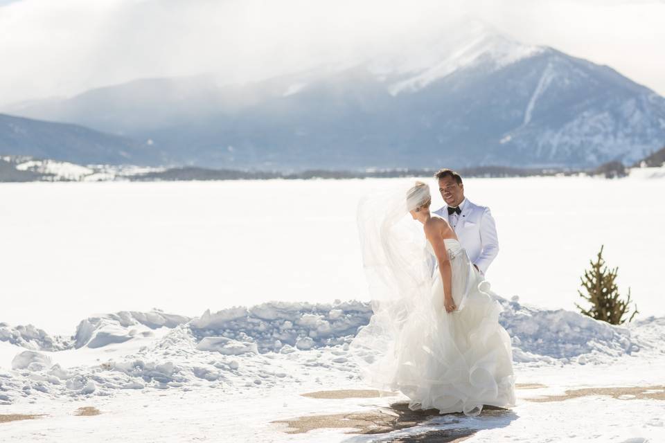 Colorado winter wedding