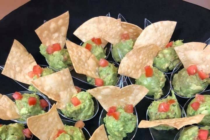 Guacamole bites