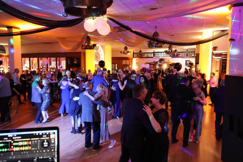 Dance Floor always occupied