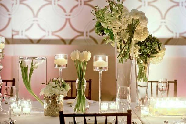 Long table setting