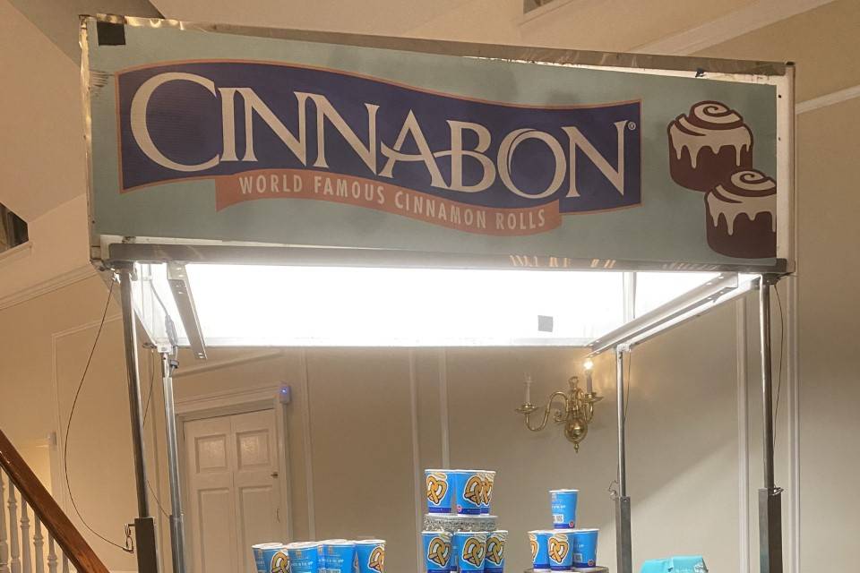 CINNABON/AUNTIE ANNES