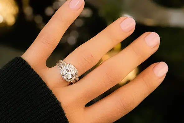 10 Engagement Rings under $200 – Starlette Galleria