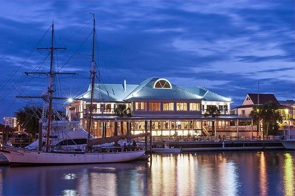 Bluewater Waterfront Grill