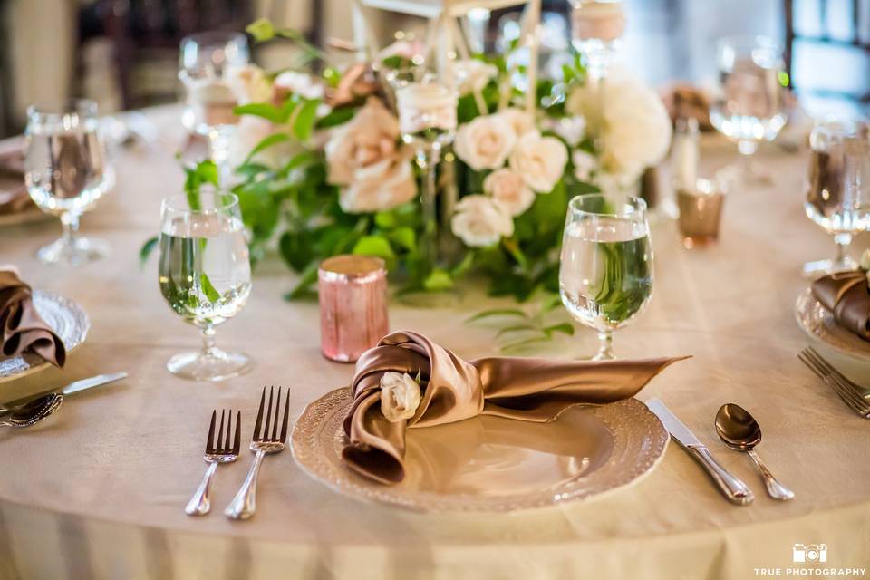 Tablescape