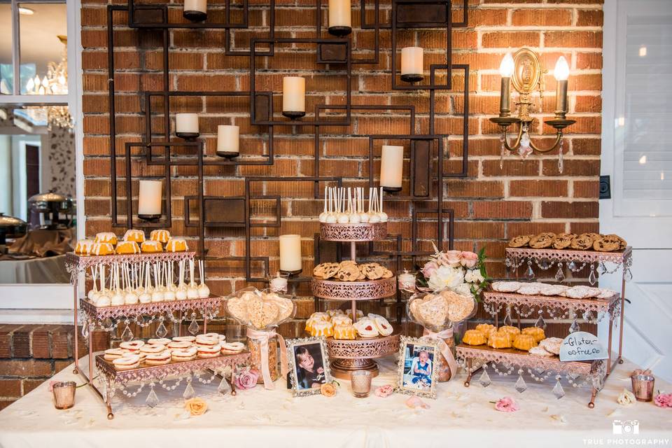 Dessert table