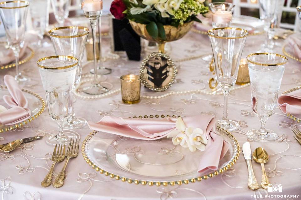 Wedding table setting