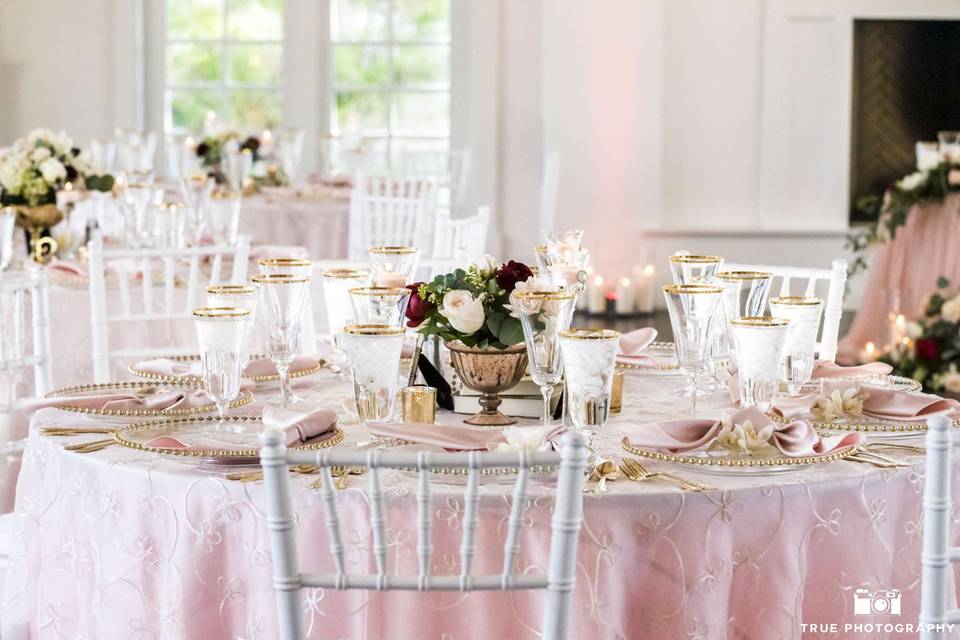 Blush table