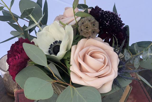 Centerpieces with roses