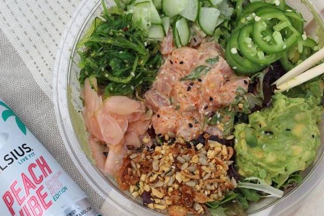 Poke bowl paradise