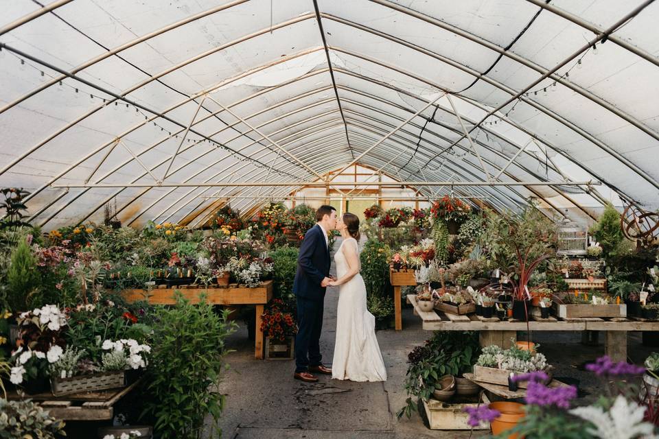 A Modern Way to Save Your Wedding Bouquet - Up the Creek Farms