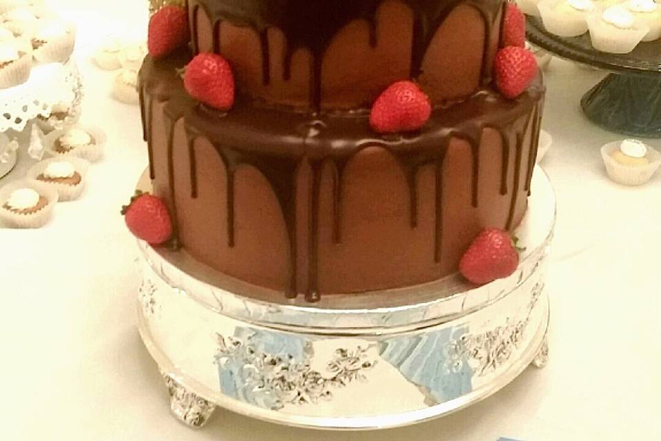 Two Tier Chocolate and Strawberry Grooms cake, contains 64 servings.