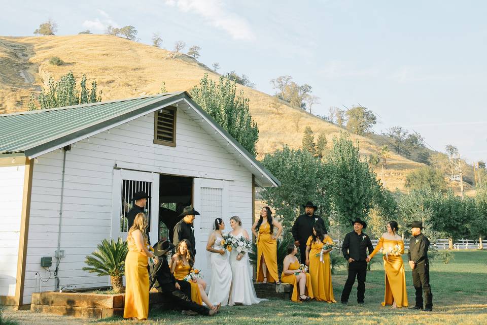 Bridal Party Candid