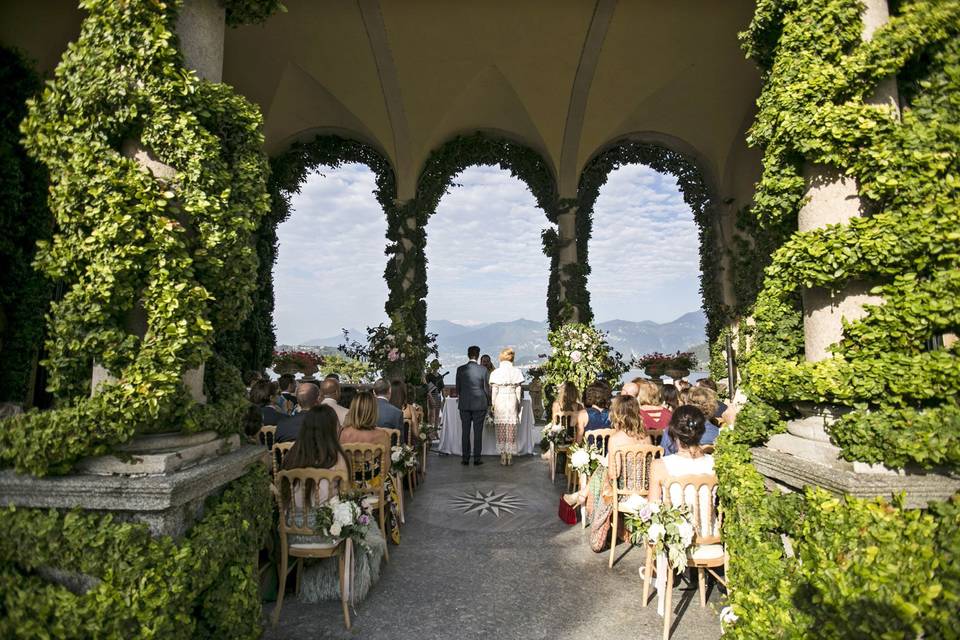 Luxury wedding in lake Como